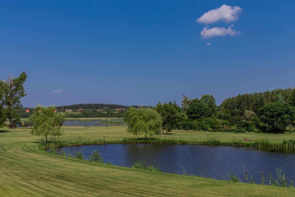 Warminska Winnica Барчево Екстериор снимка